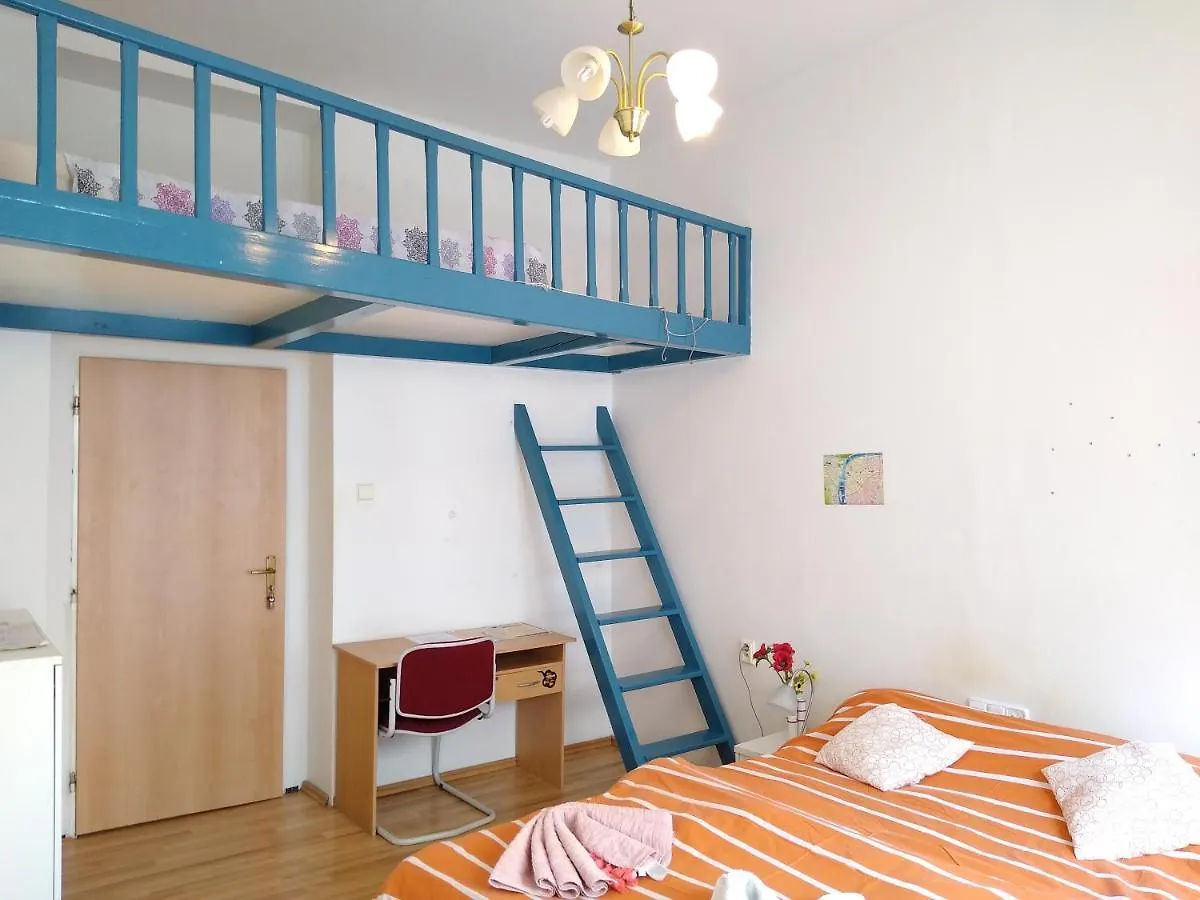 Rooms In The Center Of Old Town Praga Habitación en casa particular