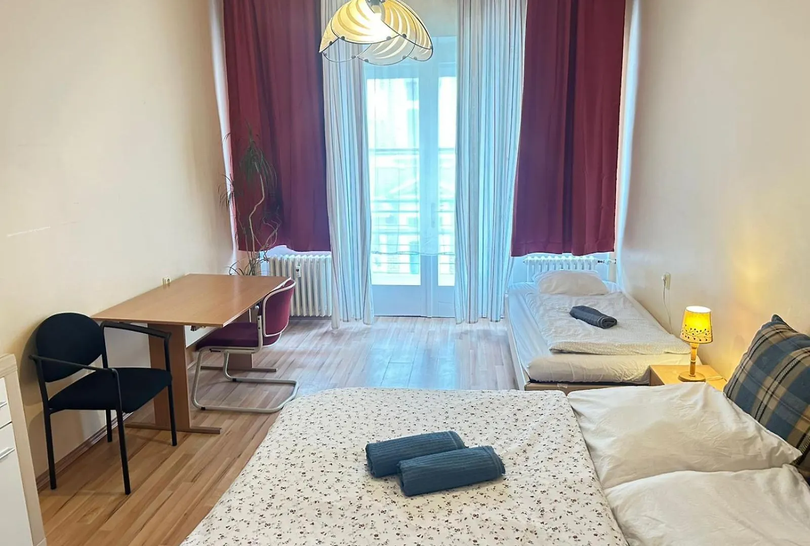 Rooms In The Center Of Old Town Praga